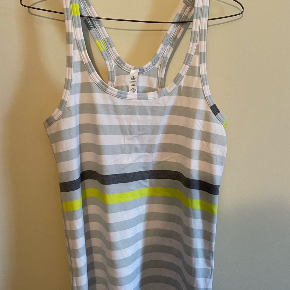 Lululemon Gray and White Striped Tank Top Sz 12.